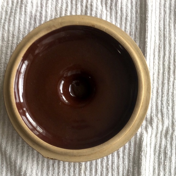 ANTIQUE WATT BEAN POT - Picture 3 of 6